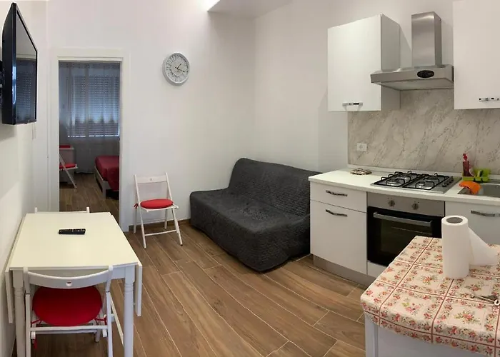 Ema's Place דירה סאבונה